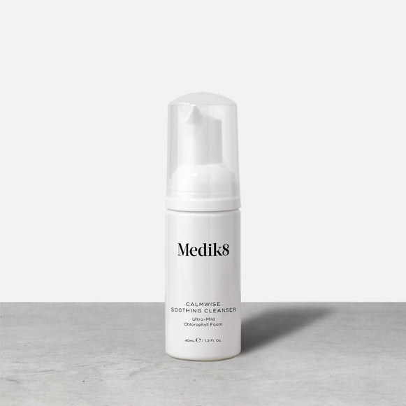 Calmwise Soothing Cleanser Try Me Grey Background-9